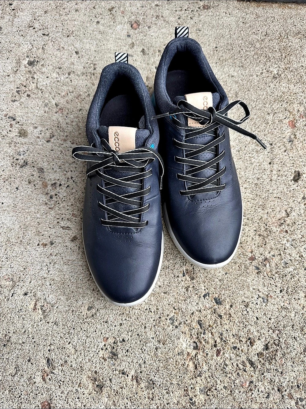 ECCO Women's golf shoes  US 8-8.5